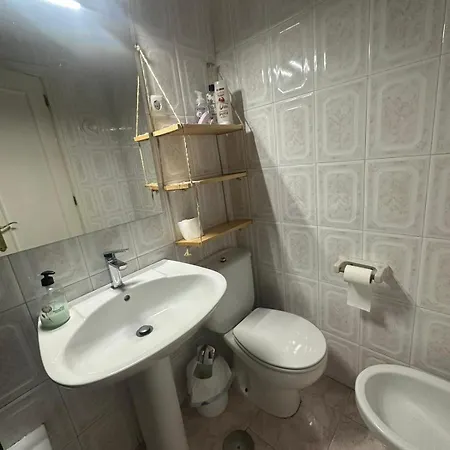Privada En Piso Compartido En 3 Planta Sin Ascensor No Es Piso Entero Homestay *