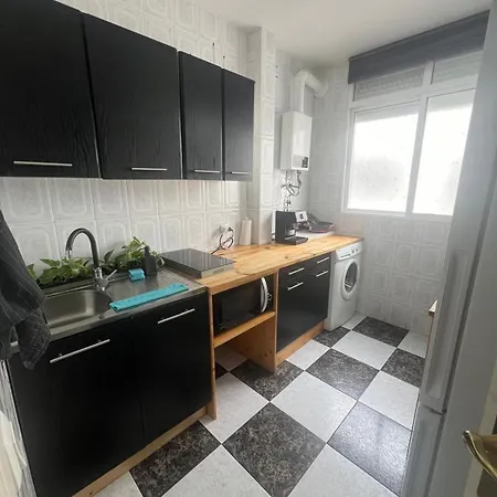 Privada En Piso Compartido En 3 Planta Sin Ascensor No Es Piso Entero Fuengirola