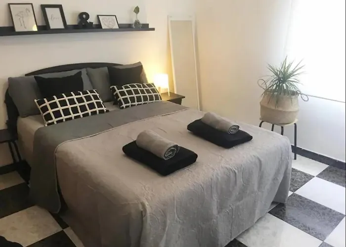 Homestay 1 En Tercera Planta Sin Ascensor No Es Piso Entero A Compartir Bano Y Cocina Fuengirola